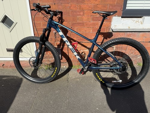 Trek roscoe mountain bike - trek,